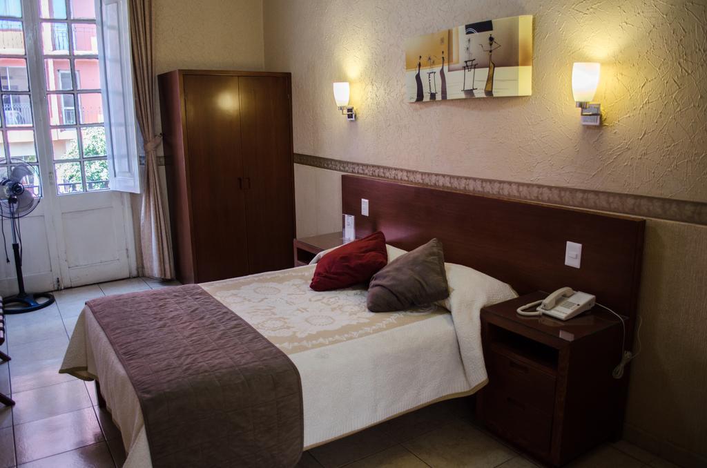 Hotel Posada Regis Гвадалахара Экстерьер фото